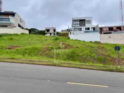 Lote/Terreno à venda, 323m² no Salvaterra, Juiz de Fora
