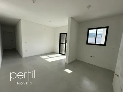 Apartamento com 2 Quartos à venda, 61m² no Iririú, Joinville