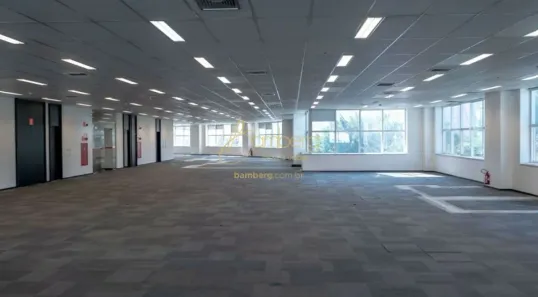 Sala Comercial para alugar, 1380m² no Jardim das Laranjeiras, São Paulo