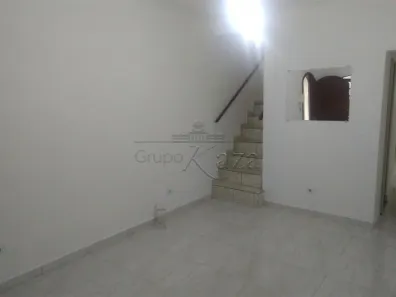 Sobrado com 3 Quartos à venda, 182m² no Jardim Del Rey, São José dos Campos