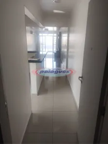 Apartamento com 2 Quartos para alugar, 90m² no Zona 01, Maringá