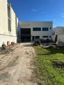 Galpão/Depósito/Armazém para alugar, 400m² no Boqueirão, Curitiba