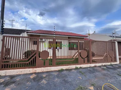 Casa com 3 Quartos para alugar, 160m² no Jardim Imperial, Maringá