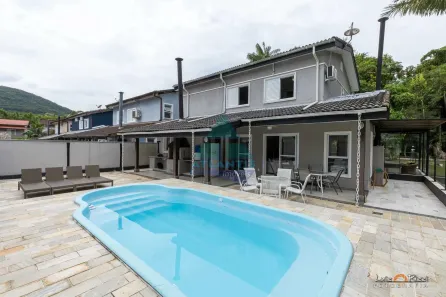 Casa com 4 Quartos à venda, 205m² no Lagoinha, Ubatuba