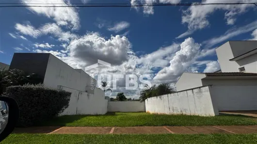 Lote/Terreno à venda, 379m² no Gávea, Uberlândia