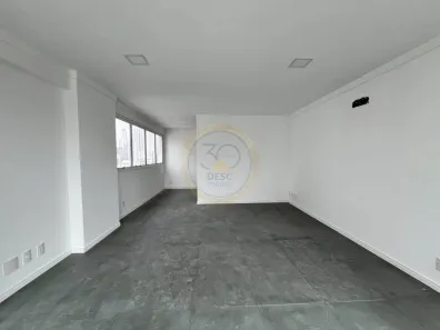 Sala Comercial para alugar, 43m² no Pioneiros, Balneário Camboriú