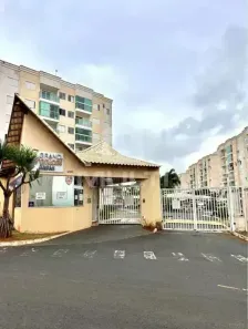 Apartamento com 2 Quartos para alugar, 55m² no Grand Ville, Uberlândia