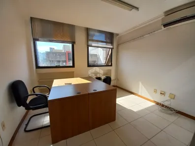 Sala Comercial à venda, 33m² no Bom Fim, Porto Alegre