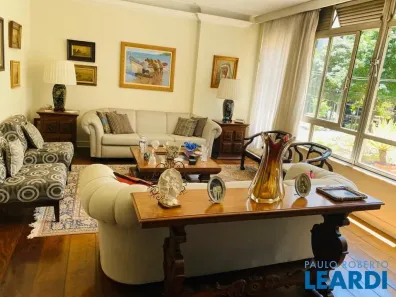 Apartamento com 3 Quartos à venda, 220m² no Higienópolis, São Paulo