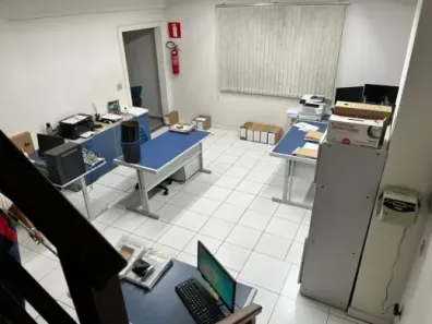 Sala Comercial à venda, 78m² no Santa Efigênia, Belo Horizonte