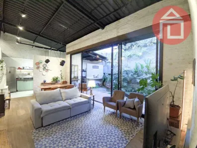 Imóvel Comercial com 3 Quartos à venda, 200m² no Centro, Bragança Paulista