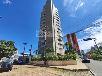 Apartamento com 3 Quartos para alugar, 120m² no Jóquei, Teresina