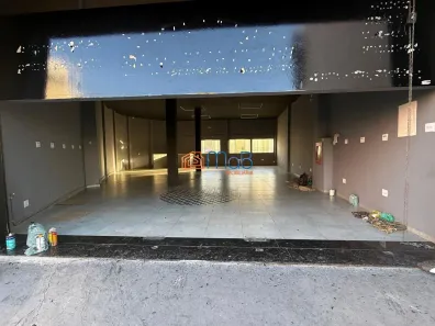 Ponto Comercial com 1 Quarto para alugar, 330m² no Cajueiros, Macaé