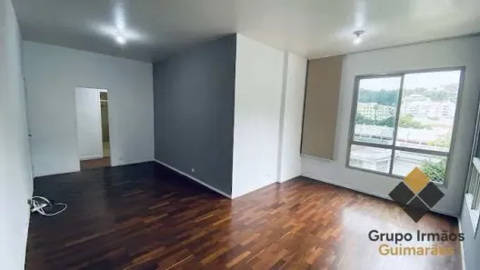 Apartamento com 3 Quartos para alugar, 111m² no Laranjeiras, Rio de Janeiro