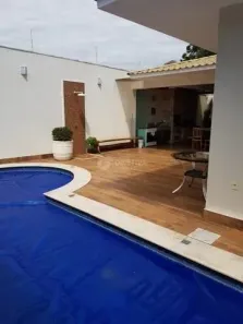 Casa com 4 Quartos à venda, 238m² no Jardim Inconfidência, Uberlândia