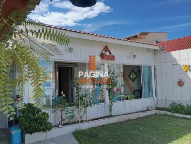 Casa com 3 Quartos à venda, 196m² no Rio Branco, Canoas