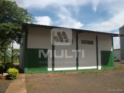 Galpão/Depósito/Armazém com 1 Quarto para alugar, 2600m² no Conjunto Alvorada, Uberlândia