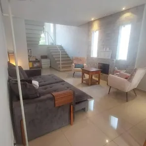 Sobrado com 3 Quartos à venda, 182m² no Jardim Belizário, Cotia