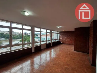 Casa com 3 Quartos para alugar, 250m² no Jardim Nova Bragança, Bragança Paulista