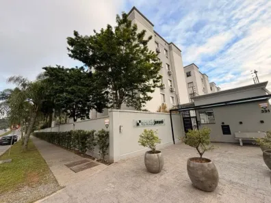 Apartamento com 1 Quarto para alugar, 40m² no Floresta, Joinville