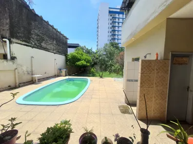Casa com 3 Quartos à venda, 500m² no Centro, Nilópolis
