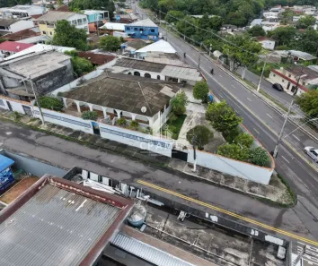Casa com 4 Quartos à venda, 449m² no Planalto, Manaus