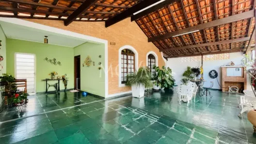 Casa com 3 Quartos à venda, 250m² no Bosque dos Eucaliptos, São José dos Campos
