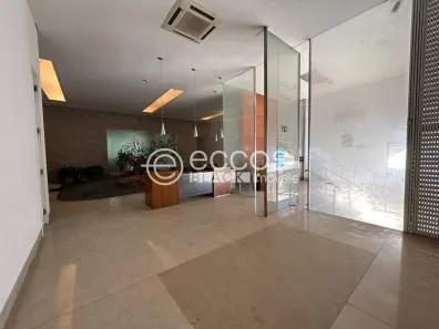 Imóvel Comercial à venda, 621m² no Centro, Uberlândia