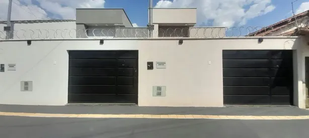 Casa com 3 Quartos à venda, 120m² no Setor Garavelo, Aparecida de Goiânia