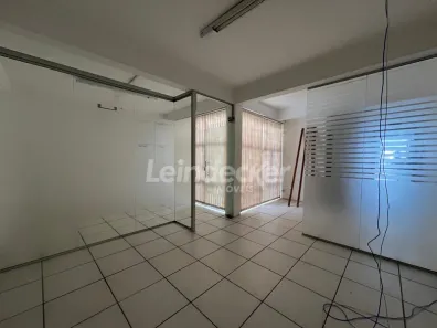 Sala Comercial para alugar, 33m² no Floresta, Porto Alegre