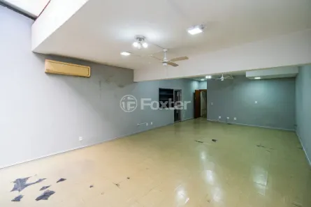 Sala Comercial à venda, 79m² no Bom Fim, Porto Alegre