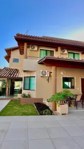 Casa de Condomínio com 5 Quartos à venda, 330m² no Piratininga, Niterói