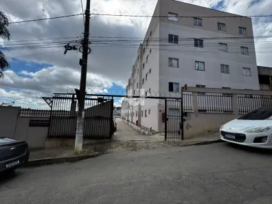 Apartamento com 2 Quartos à venda, 46m² no Previdenciários, Juiz de Fora