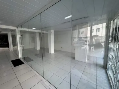 para alugar, 32m² no Kobrasol, São José