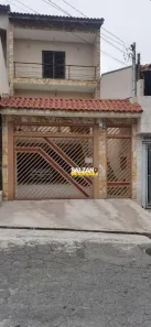 Sobrado com 3 Quartos à venda, 139m² no Jardim Las Vegas, Santo André