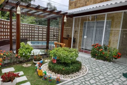 Sobrado com 4 Quartos à venda, 164m² no Vargem Pequena, Rio de Janeiro