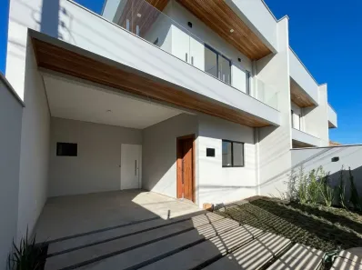 Sobrado com 3 Quartos à venda, 120m² no Costa e Silva, Joinville