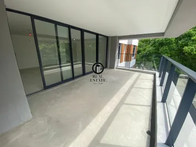 Apartamento com 4 Quartos à venda, 189m² no Vila Uberabinha, São Paulo