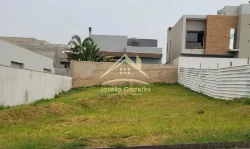 Lote/Terreno à venda, 10m² no Petrópolis, Várzea Grande