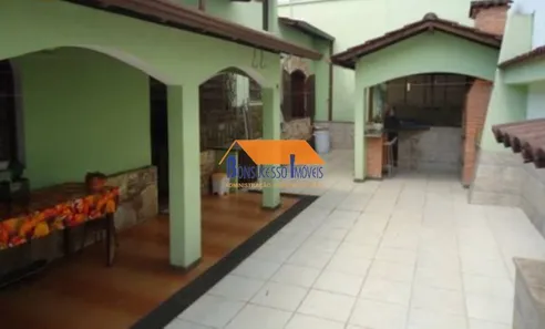 Casa com 3 Quartos à venda, 270m² no Concórdia, Belo Horizonte