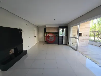 Apartamento com 3 Quartos para alugar, 164m² no Jardim do Salso, Porto Alegre