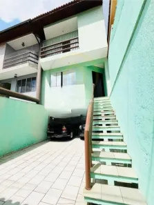 Sobrado com 3 Quartos à venda, 210m² no Vila Camilópolis, Santo André