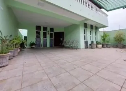 Casa com 4 Quartos para alugar, 200m² no Jardim Itaipu, Marília