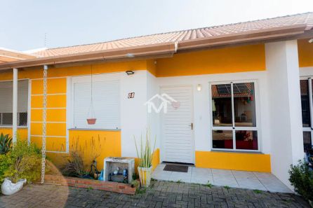 Casa com 2 Quartos à venda, 51m² no Olaria, Canoas