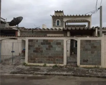 Casa com 3 Quartos à venda, 200m² no Bangu, Rio de Janeiro