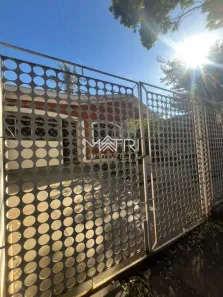Casa com 3 Quartos para alugar, 12m² no Centro, Araraquara