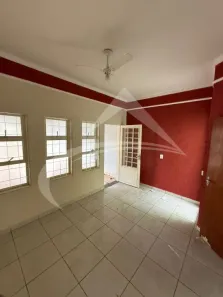 Casa com 3 Quartos para alugar, 250m² no São Rafael, Araçatuba