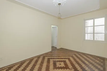 Apartamento com 2 Quartos à venda, 58m² no Bom Fim, Porto Alegre