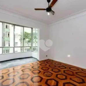 Apartamento com 3 Quartos à venda, 170m² no Leme, Rio de Janeiro