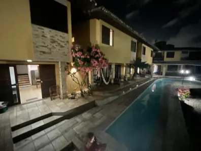 Casa de Condomínio com 2 Quartos para alugar, 67m² no Ponta Negra, Natal